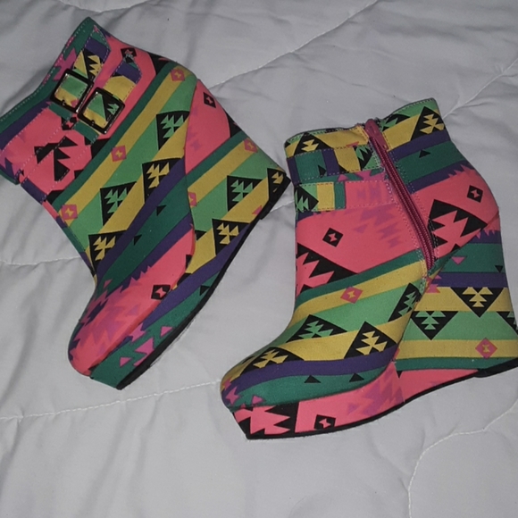 Shoes - Neon Fun Wedge Ankle Booties